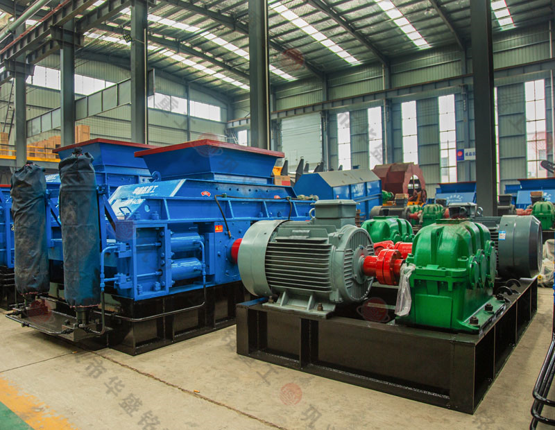 河卵石制砂就用對輥制砂機，1012對輥制砂機多少錢一臺